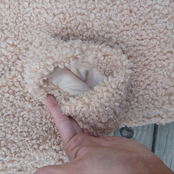 Sadie & Sage Fur Coat - Picture 10 of 10